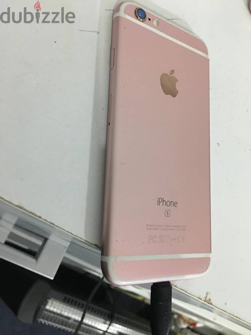 iPhone 6S  64Gb 7