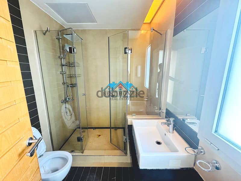 Luxury Seaview 3 Master Bedrooms Fully Renovated Floor in Salmiya 9