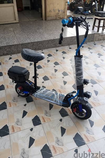 KT4-D Electric Scooter – Powerful Motor, High Speed & Long Range