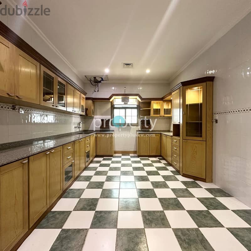 Spacious 3 bedroom apartment for rent in Qortuba 5