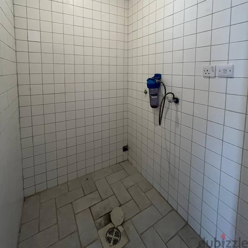 Full Floor with sea view for rent in Al Shaab Al Bahri 6