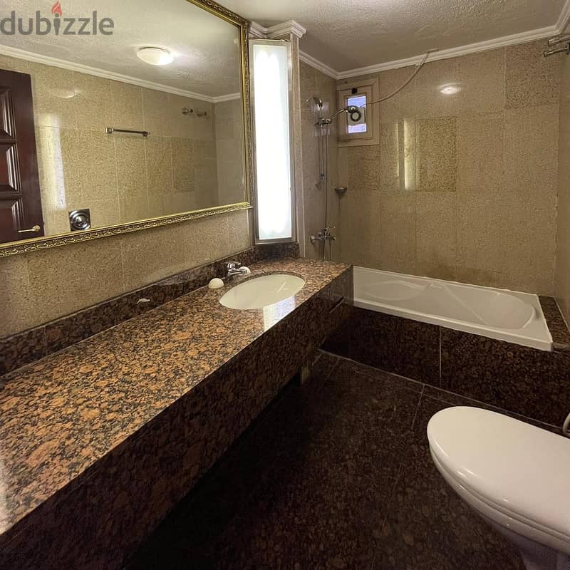 Full Floor with sea view for rent in Al Shaab Al Bahri 9