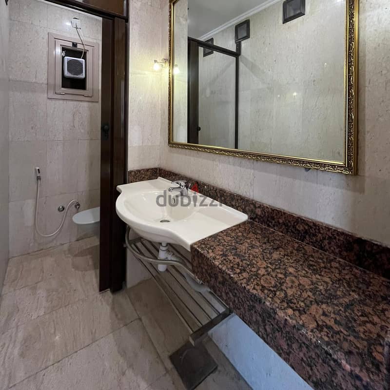 Full Floor with sea view for rent in Al Shaab Al Bahri 10