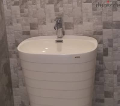Pets friendly 2 bedroom ground floor in salwa with yard