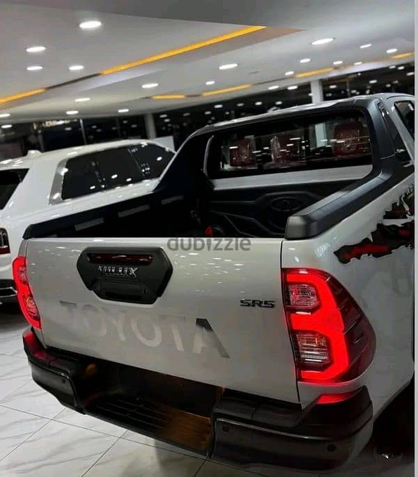 Toyota Hilux 2024 5