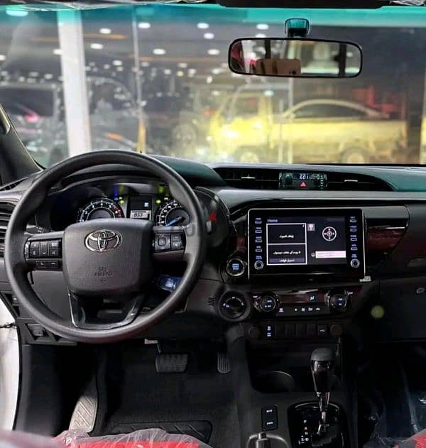 Toyota Hilux 2024 7