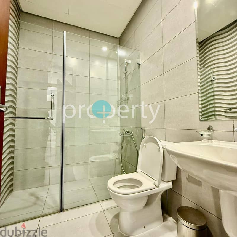 One Bedroom furnished apartment in salmiya, Kuwait 4