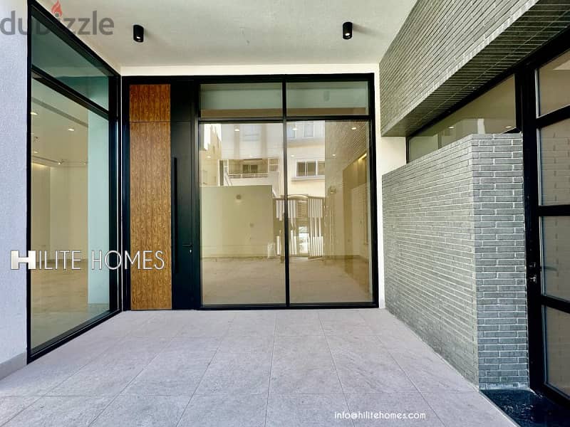Brand New 5 bedroom Town house for rent in Abu fatira 6