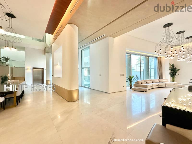 VVIP Spacious six bedrooms villa with pool in salwa 7
