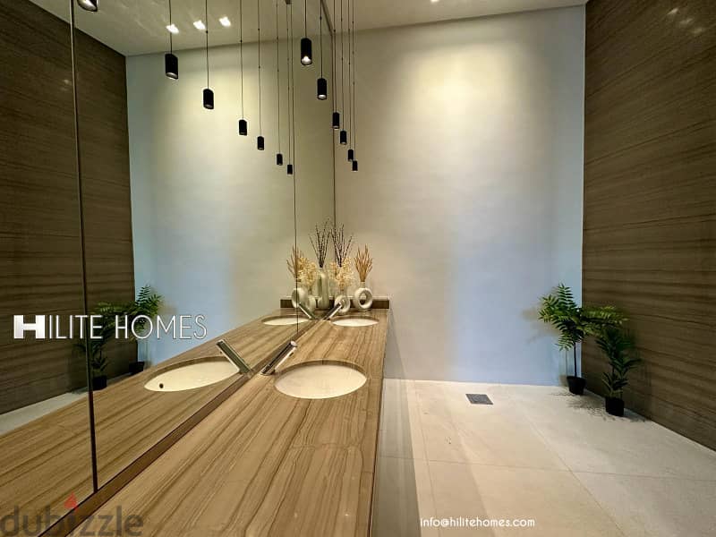 VVIP Spacious six bedrooms villa with pool in salwa 9