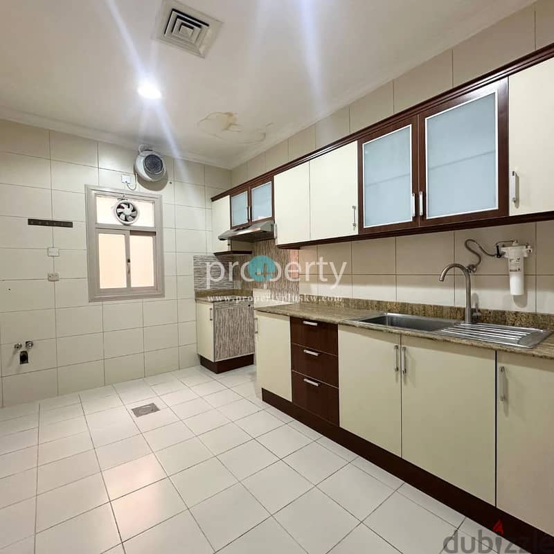 4 bedroom apartment for rent in siddeeq, Kuwait City 3