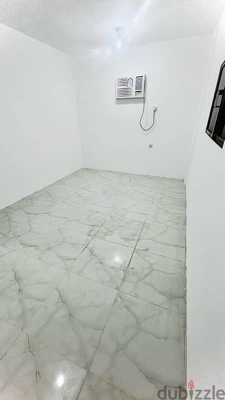 Full Room Available 6