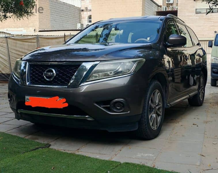 Nissan Pathfinder 2015 1