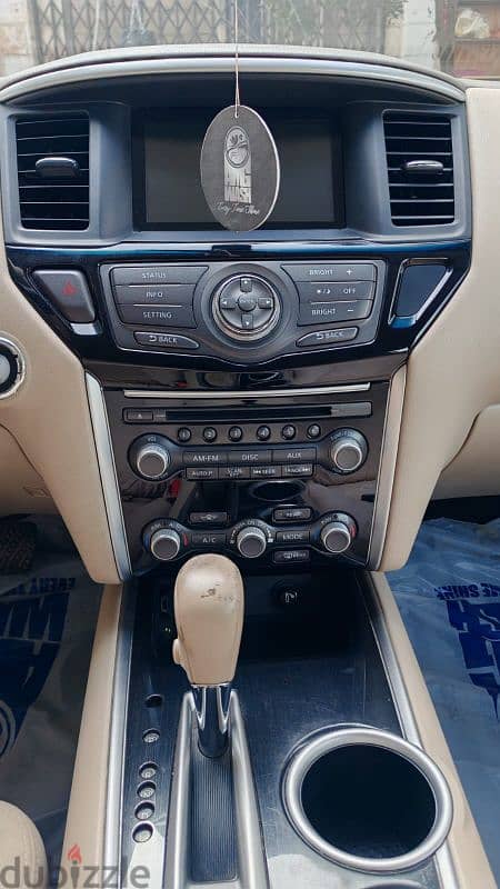 Nissan Pathfinder 2015 9
