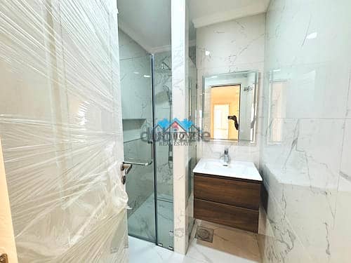 3 or 4 Bedroom roof top apartment 10