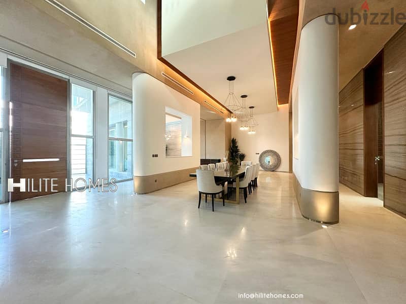 VVIP Spacious six bedrooms villa with pool in salwa 2