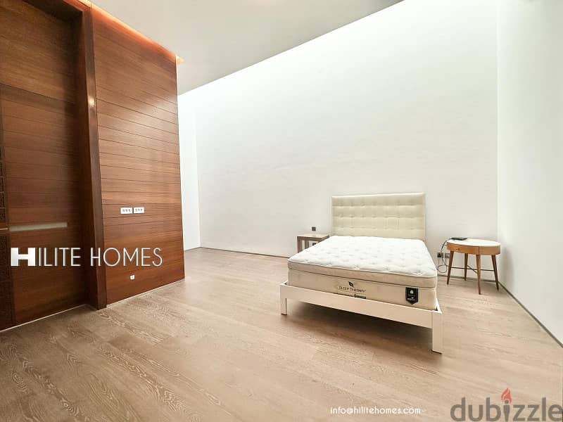 VVIP Spacious six bedrooms villa with pool in salwa 4