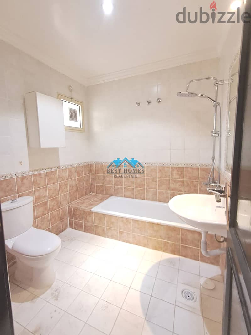 Elegant 4 Bedrooms Nice Apartment in Shuhada 5