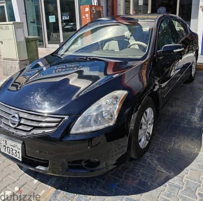 Nissan Altima 2012