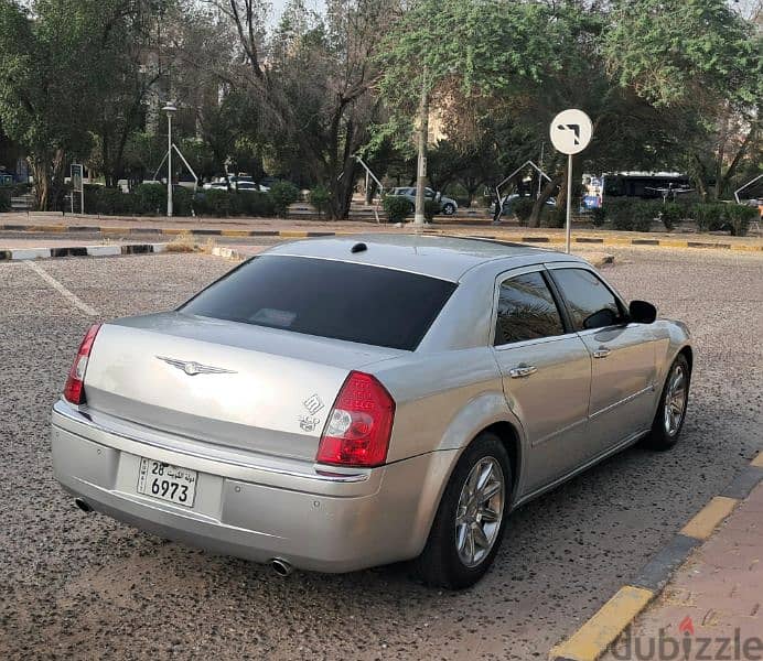Chrysler 300C - 2005 12
