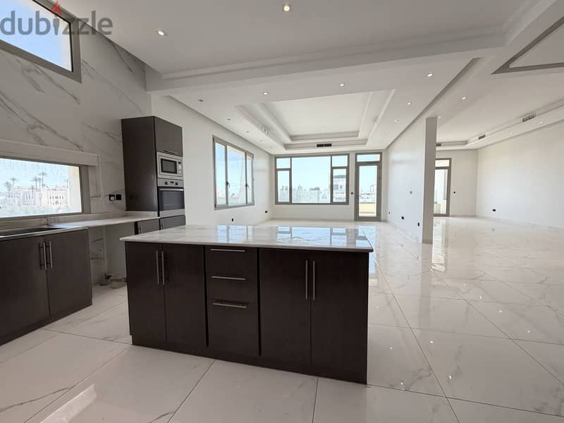Salwa – sea view specious, four bedroom floor w/balcony 16