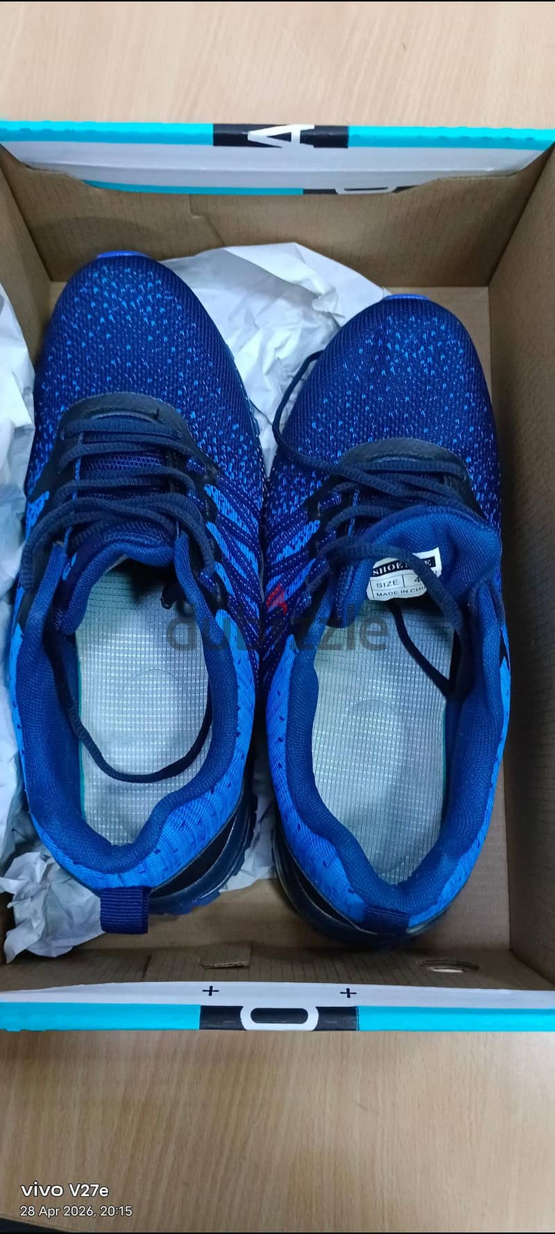 sports shoes new 42 size 3