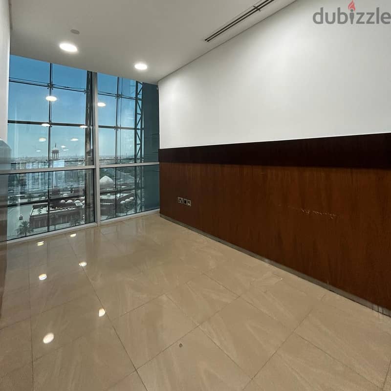 Commercial office with a grace period for rent in Qibla 4