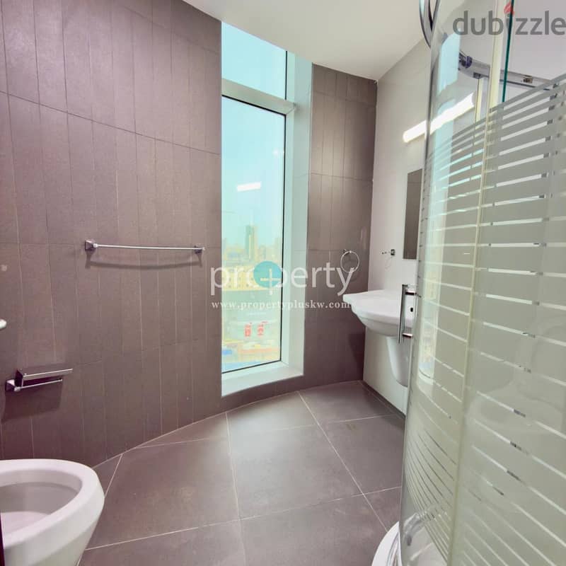 Beautiful penthouse with private pool for rent in salmiya, Kuwait City 5