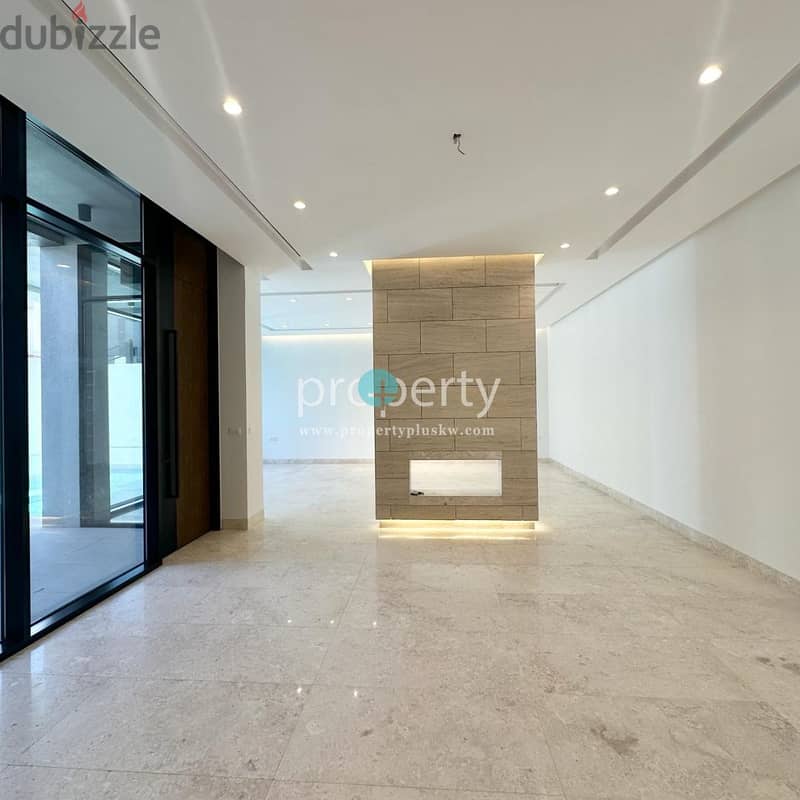 Spacious 5BR Townhouse with Pool & Rooftop in Abu Fatira 7