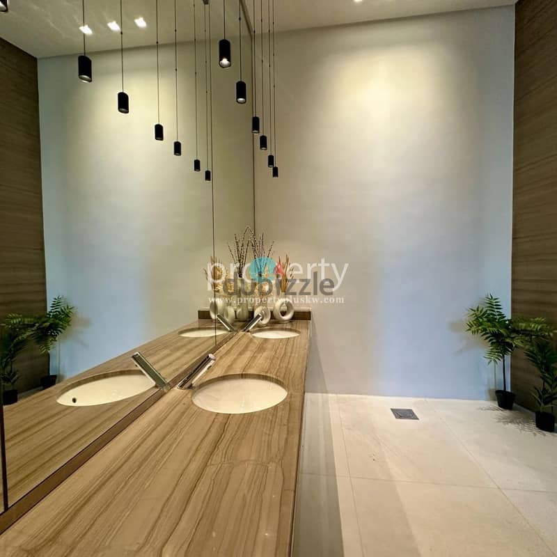 VVIP Spacious 6 bedrooms villa rent in salwa 4