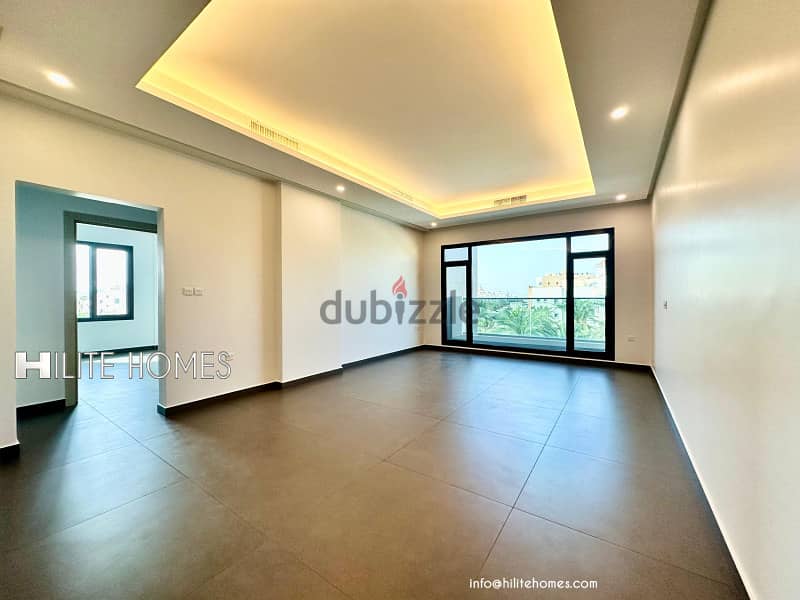 Three bedroom apartment with Balcony for rent in Salwa 13