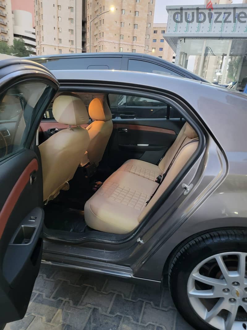 Chevrolet Malibu 2011 4