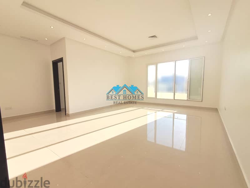Modern 3 Bedrooms Apartment with Open Kitchen in Sadeeq 4