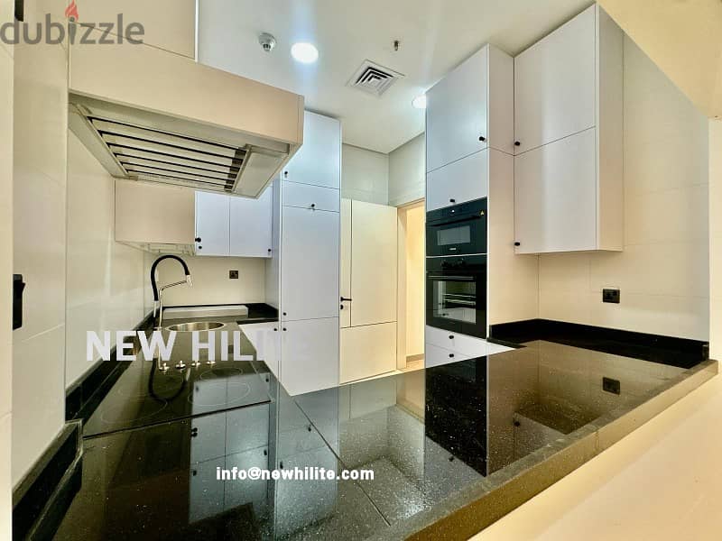 Brand-New 4 Bedroom Seaview Floor for Rent in Daiya 13