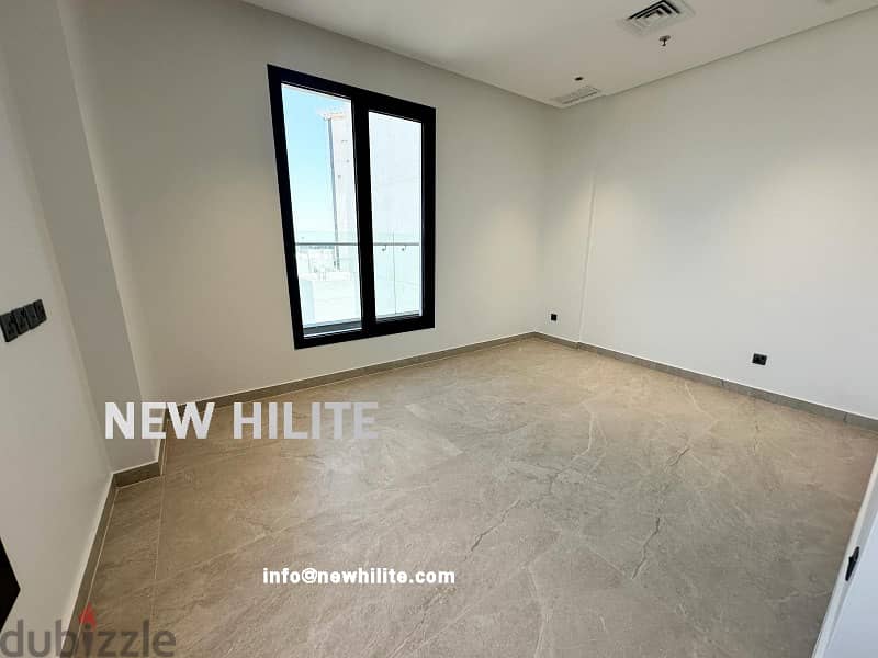 Brand-New 4 Bedroom Seaview Floor for Rent in Daiya 1