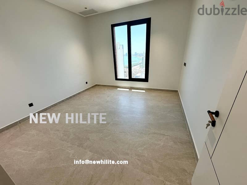 Brand-New 4 Bedroom Seaview Floor for Rent in Daiya 6