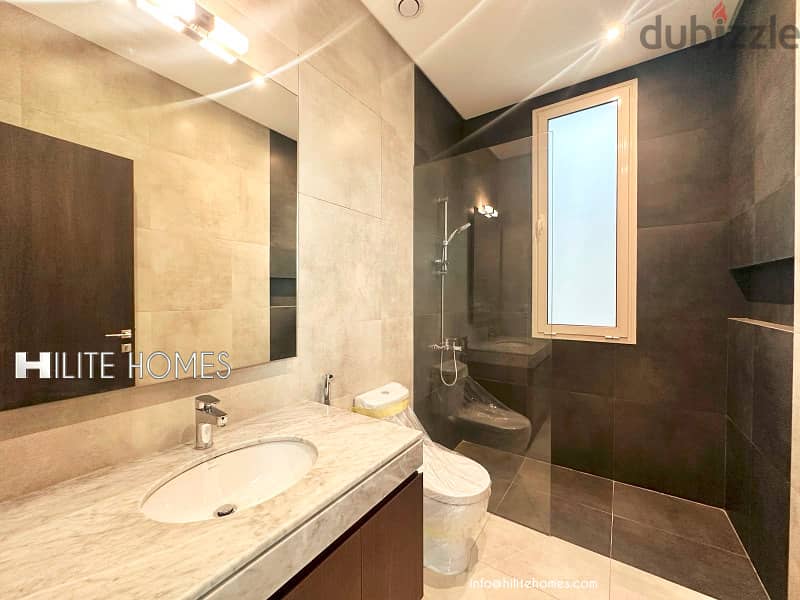 Three Master bedroom floor for rent in Rawda 12