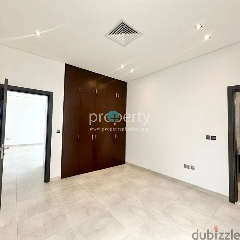 Three Master bedroom floor for rent in Rawda, Kuwait City 7