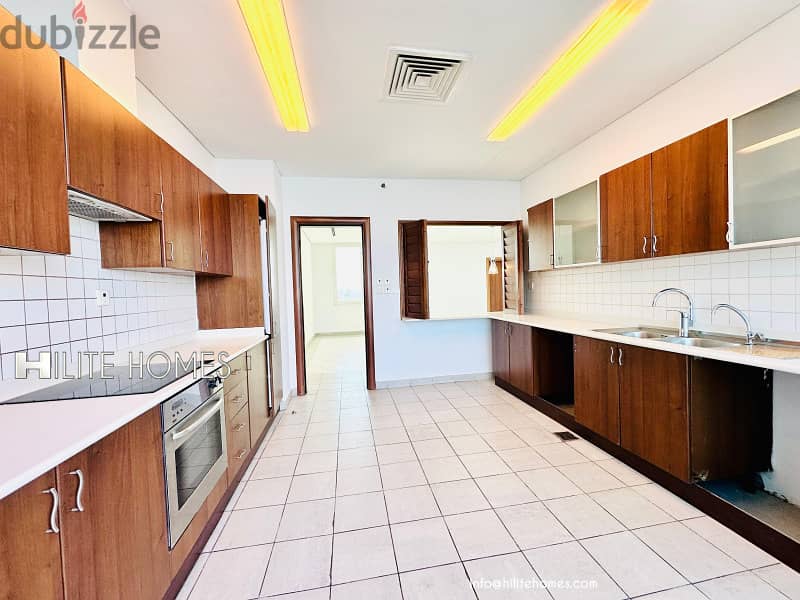 Three bedroom seaview apartment with balcony for rent in Mangaf 4
