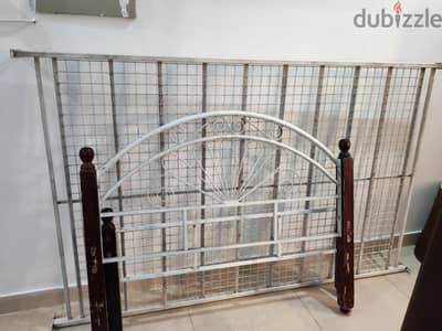 steel cot available for sale