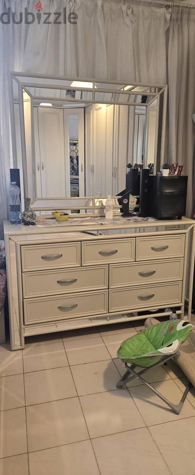 full bedroom for sale
