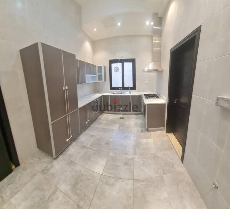 very nice super clean huge  second floor in Fnaitees 2