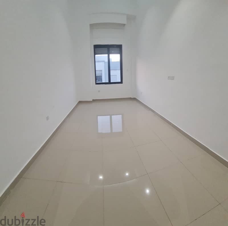 very nice super clean huge  second floor in Fnaitees 4