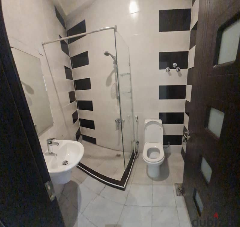 very nice super clean huge  second floor in Fnaitees 6