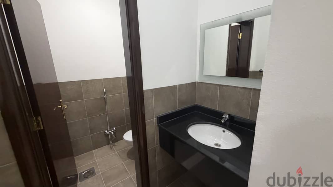 3 Bedroom Apartment in Kaifan 6