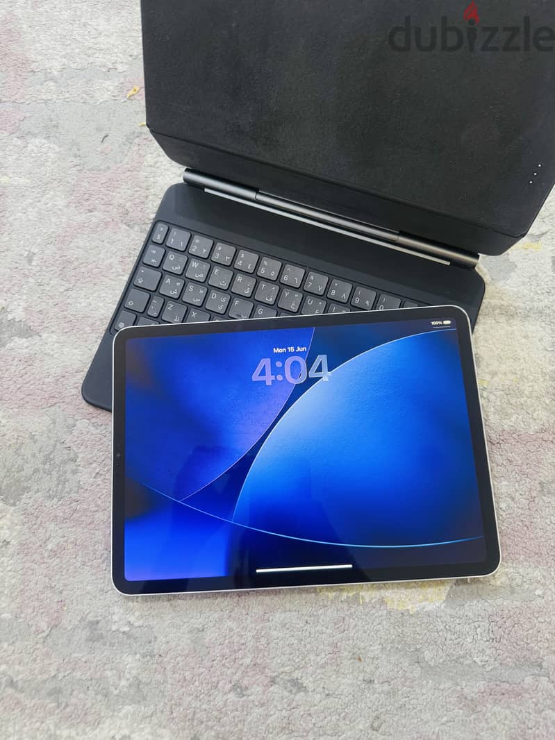 Ipad pro 2nd generation with Magic Keyboard 2