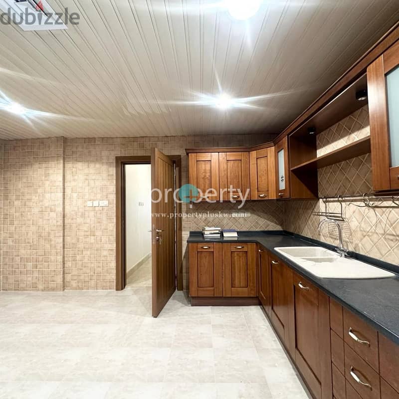 Renovated villa for rent in Nuzha,Kuwait City 5