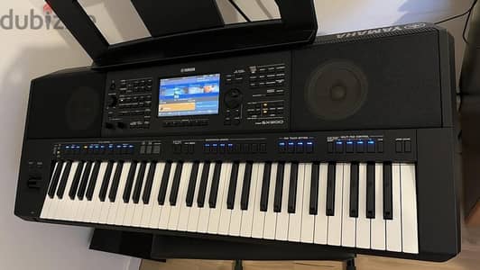 Yamaha PSR SX900 Keyboard