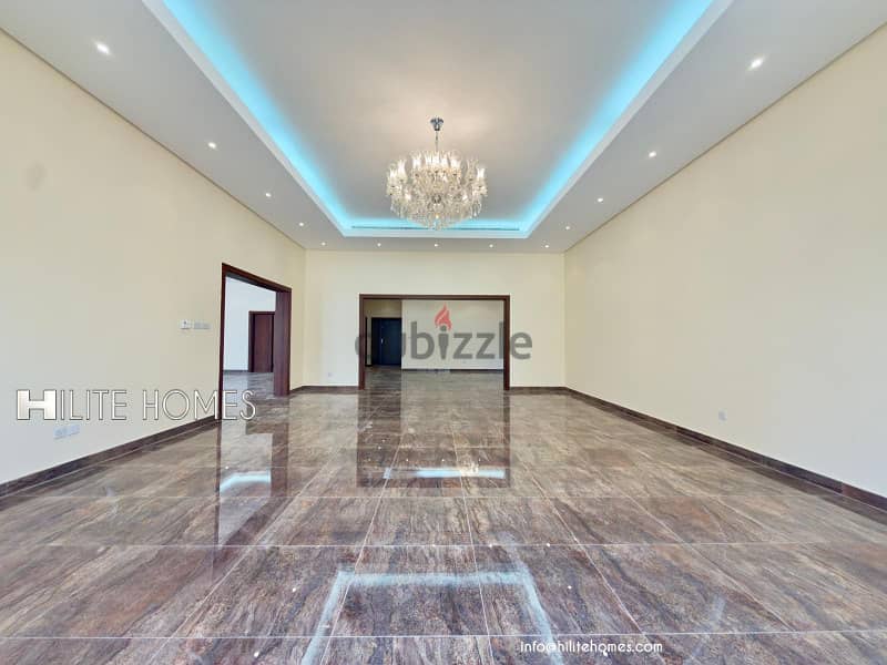 Spacious villa for rent in Jabriya 4