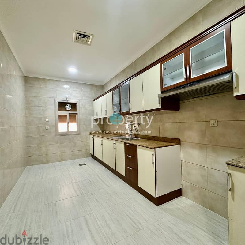 Spacious 4 bedroom floor apartment for rent in Jabriya,Kuwait City 3